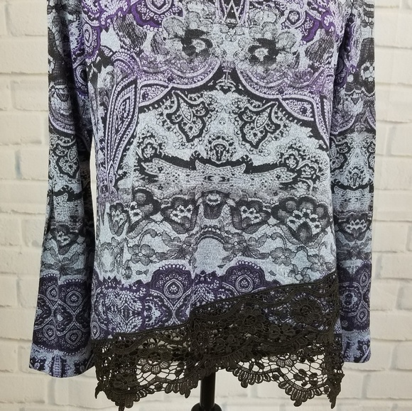 Unity world women's size s knit top lace trim top - Picture 6 of 8